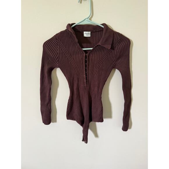 Abercrombie & Fitch Hook-and-Eye Brown Bodysuit - Picture 2 of 6